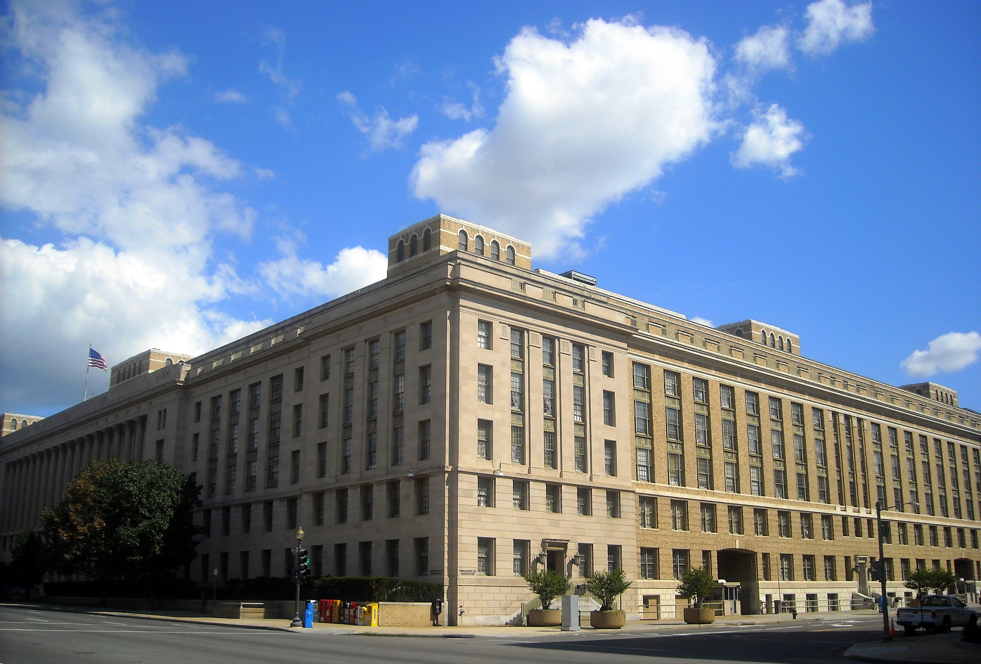 1. The Department of Agriculture South Building, DC. 2,000,000 square feet.